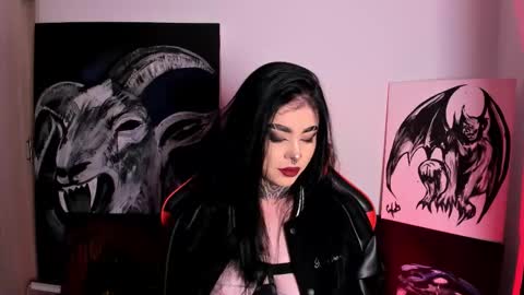 Snapshot of laurenrousexx chatting on September 30, 3:50 am LAUREN INDEPENDENT MODEL HELP ME REACH 100 LIKES PLS online show from September 30, 3:50 am