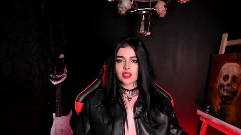 Snapshot of laurenrousexx chatting on January 15, 5:29 am LAUREN INDEPENDENT MODEL HELP ME REACH 100 LIKES PLS online show from January 15, 5:29 am