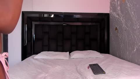 Lauren  online show from September 27, 3:10 pm