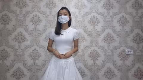 Hannah online show from March 4, 11:07 am