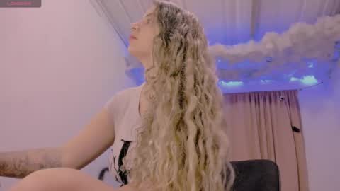 Lauu G online show from February 26, 3:57 am