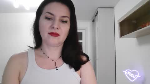 Snapshot of lavender_victoria chatting on March 3, 7:07 pm Diana online show from March 3, 7:07 pm