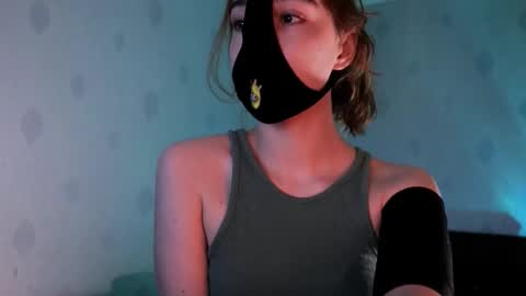 Snapshot of lavinda_lin chatting on September 21, 1:15 pm Lavinda online show from September 21, 1:15 pm