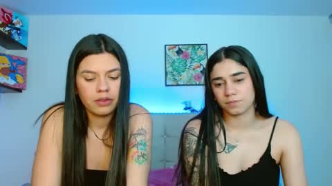 Lia and Rachel online show from January 20, 1:18 am