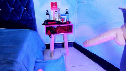  Laylaa Fox  online show from October 11, 11:08 pm