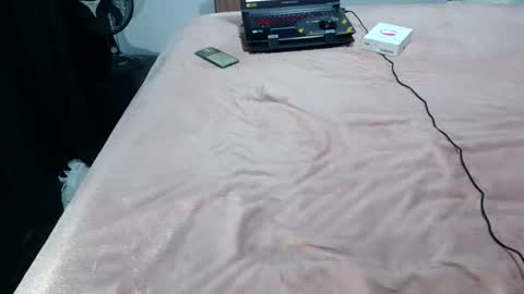 kelly online show from March 9, 2:05 am