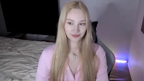 LaylaPretty001 online show from February 18, 5:29 am