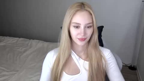 LaylaPretty001 online show from January 19, 5:17 am