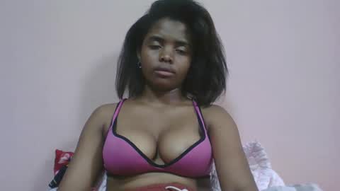 lea96546 online show from April 8, 5:38 pm