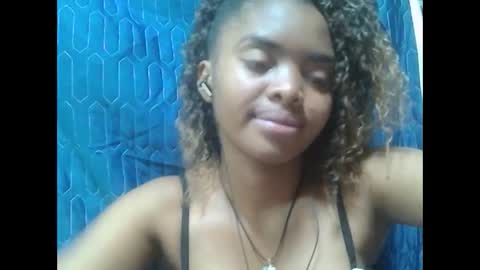 Snapshot of lea96546 chatting on September 15, 6:59 am lea96546 online show from September 15, 6:59 am