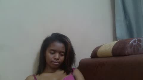 Snapshot of lea96546 chatting on October 14, 5:27 pm lea96546 online show from October 14, 5:27 pm