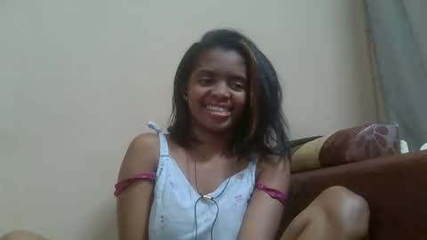 Snapshot of lea96546 chatting on October 18, 4:05 am lea96546 online show from October 18, 4:05 am