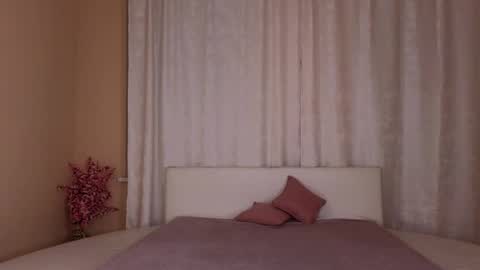 Lea online show from March 19, 6:02 pm