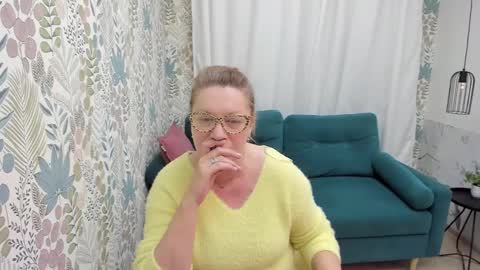 Lea online show from February 23, 5:01 am