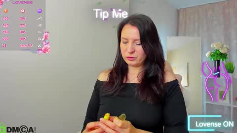 Lea online show from February 22, 1:09 am