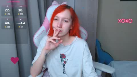 Leah  Gotty online show from December 5, 2:44 am