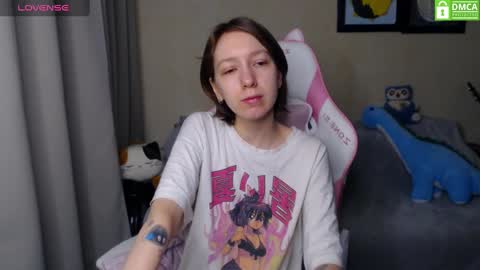 Snapshot of leah__gotty chatting on February 6, 2:22 am Leah  Gotty online show from February 6, 2:22 am