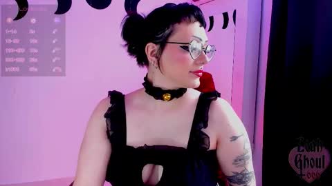 Leah   Independent Model  OF leahghoul666  online show from January 15, 6:28 pm
