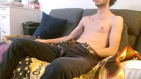 Snapshot of lean_machine_ chatting on January 27, 5:36 am Lean Machine  online show from January 27, 5:36 am