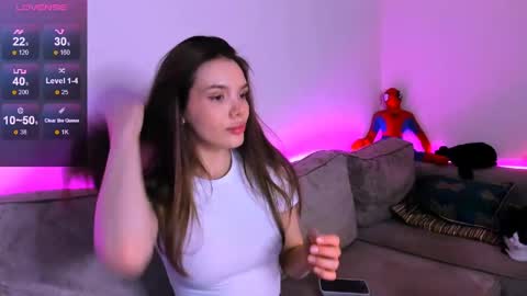 Leana online show from April 14, 6:33 pm