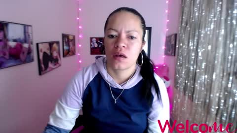 Snapshot of leandra_sex chatting on February 25, 12:16 pm Leandra online show from February 25, 12:16 pm