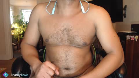 Learoy online show from December 10, 4:49 pm