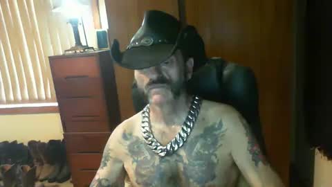 leathergreaser online show from March 4, 10:07 pm