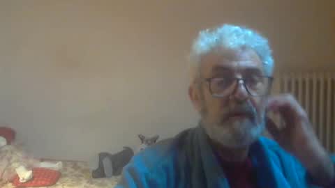 leccofigamestruata online show from January 15, 8:34 am