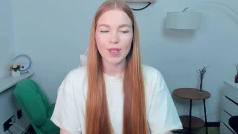 Lilly online show from December 3, 7:58 pm