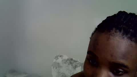 lee baby online show from March 25, 9:38 am