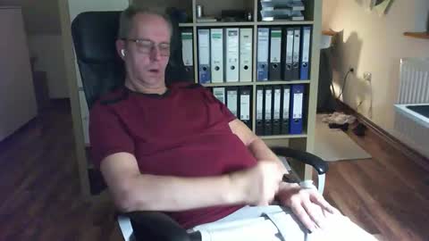 Dave online show from November 12, 10:23 pm