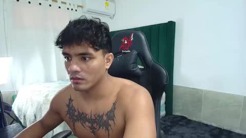  Lei  online show from October 10, 7:52 pm