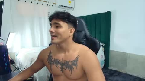  Lei  online show from October 2, 8:51 pm