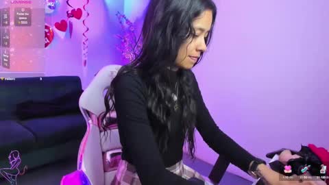 Leia  online show from February 20, 12:25 pm