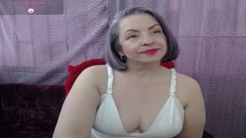 Leidy Brenda online show from February 25, 8:01 pm