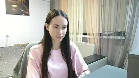 Snapshot of leila_monaco chatting on October 14, 6:11 pm Leila online show from October 14, 6:11 pm