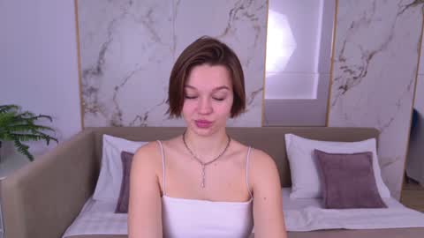 LeilaLawson online show from January 11, 8:00 am