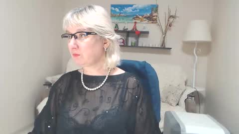 Leila Kinky online show from February 26, 7:34 am