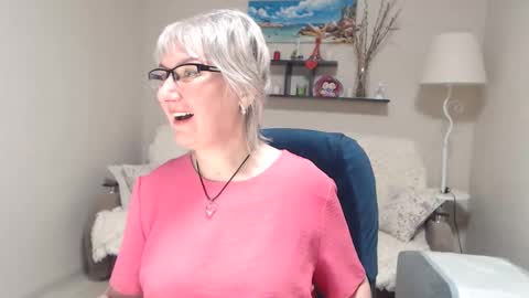 Leila Kinky online show from February 21, 1:47 pm