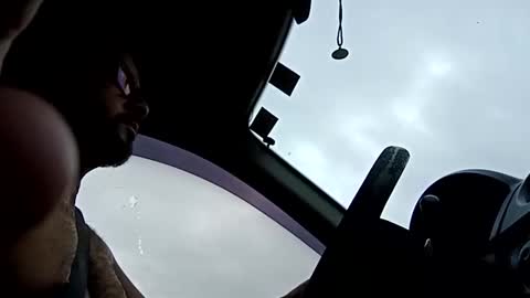 Snapshot of lelefiel chatting on December 28, 9:20 am Pequeno Urso online show from December 28, 9:20 am