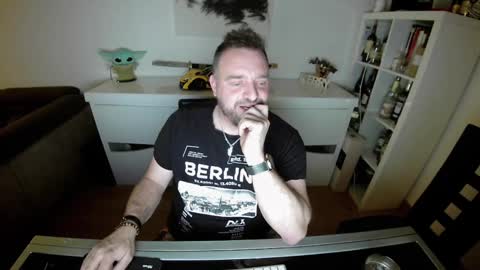 Ange online show from January 30, 7:37 pm