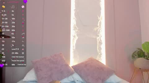 Snapshot of lena_jhons chatting on September 18, 8:24 pm lena_jhons online show from September 18, 8:24 pm