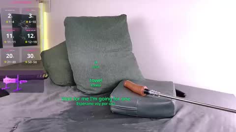 Lenaandwilliam online show from November 17, 7:49 pm