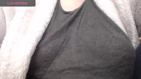 lenagolden online show from March 6, 3:45 pm