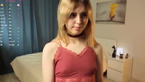 Earlene online show from September 25, 10:11 am