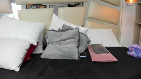 lenny well online show from January 7, 5:29 pm