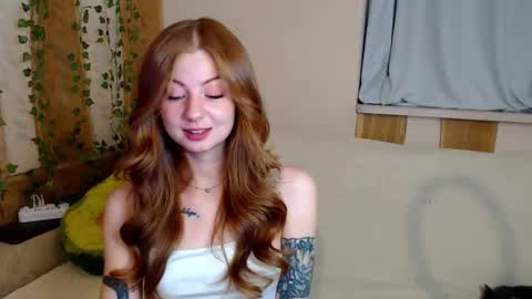 Snapshot of leo_and_lori chatting on October 18, 6:45 pm Leo and Lori online show from October 18, 6:45 pm