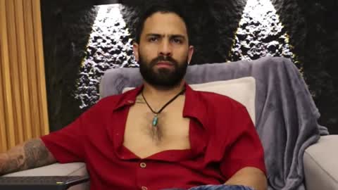 Leo  Diaz online show from December 15, 4:19 am