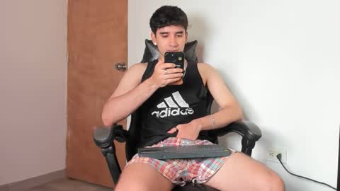 Leo Jones online show from February 4, 4:55 pm