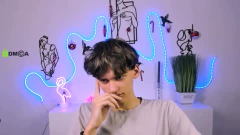 leo_valor online show from January 13, 7:21 pm